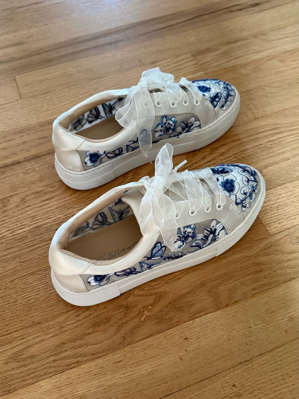Betsey Johnson White Sneakers with Blue Floral Detail - Picture 2 of 6